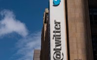 Twitter възнамерява да предостваи поверителна информация за потребителската си база