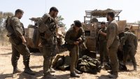 Израел съобщава, че 14 войници са ранени при нападение на "Хизбула" в Галилея