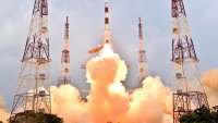 Индия се опитва да насърчи космическите стартъпи, за да настигне Китай в сектора