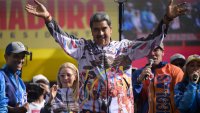 Мадуро се обяви за победител във Венецуела, опозицията поиска помощ от военните