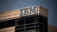 IBM придобива Confluent за $11 млрд, за да разшири AI услугите си