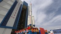 Китай бързо скъсява преднината на САЩ в космическата надпревара