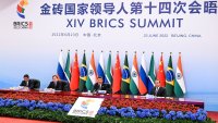 Саудитска Арабия преговаря за участие в базираната в Китай банка на BRICS