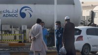 Петролът достигна 7-годишен връх след смъртоносни нападения с дрон в Абу Даби 
