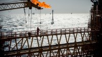 Петролът поскъпва с провала на преговорите за примирие в Близкия изток