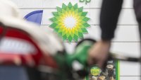 Big OIl ще прибегне към заеми за обратно изкупуване на акции заради евтиния петрол