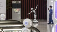 Стартъп за хуманоидни роботи набра $675 млн., Nvidia и Безос са сред инвеститорите