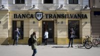 Най-голямата румънска банка ще ограничи сливанията и придобиванията 