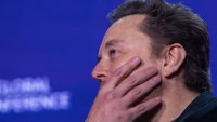 Само роботаксито на Мъск може да спаси инвеститорите на Tesla сега