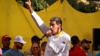 Мадуро засилва репресиите и призова венецуелците да заменят WhatsApp с Telegram