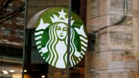 Смяната на главния изпълнителен директор на Starbucks ще струва поне $120 млн.