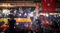 Нарастващото напрежение в Близкия изток удари турските акции