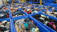 Над 6000 тона текстилни отпадъци бяха събрани от контейнерите за дрехи у нас 