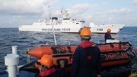 Китай и Филипините се опитват да потушат напрежението в Южнокитайско море