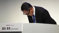 Регулатори проверяват офисите на Toyota заради скандала с неверните данни