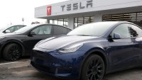 Илон Мъск имаше страхотна година. Продажбите на Tesla? Не толкова много