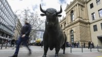 Предупрежденията за по-ниски печалби в Европа нанасят удар на бикове на борсата