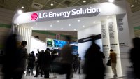 LG очаква пробив в областта на батериите до 2028 г., който е убягнал на Tesla