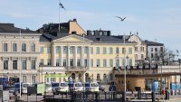 Как с доверие в институциите Финландия елиминира намръщената леля от гише N3 