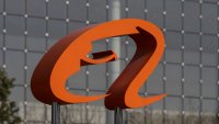 С рали за $87 млрд. Alibaba се превръща в новия AI любимец на Китай