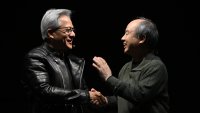 SoftBank разработва суперкомпютър с чиповете Blackwell на Nvidia