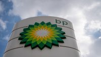 BP трябва да мисли за продажба, за да се спаси от кризата