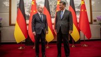 Разломите между Германия и Китай се задълбочават, въпреки политическия ритуал за диалог