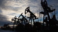 Добивът на петрол в Русия - стабилен до 2030 г. заради проект в Арктика