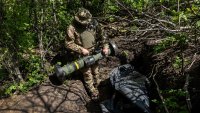 Русия обикаля целия свят за оръжия във войната срещу Украйна 