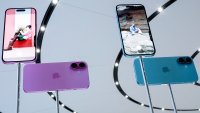 ЕС поиска от Apple да отвори операционната си система и за други компании 