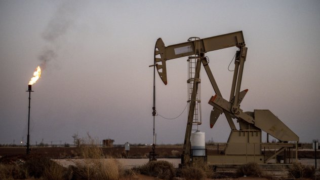 Петролът увеличи печалбите, след като Саудитска Арабия сигнализира за увереност