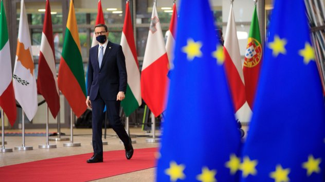 Полша и Унгария разполагат с два месеца, за да отговорят