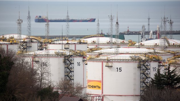 Има колебливи признаци, че отклоняването на суров петрол от Русия