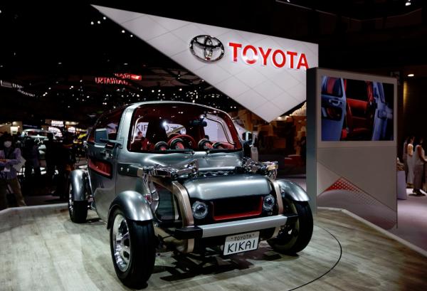 <p>Toyota Kikai на автосалона в Токио. Photographer: Tomohiro Ohsumi/Bloomberg</p>
