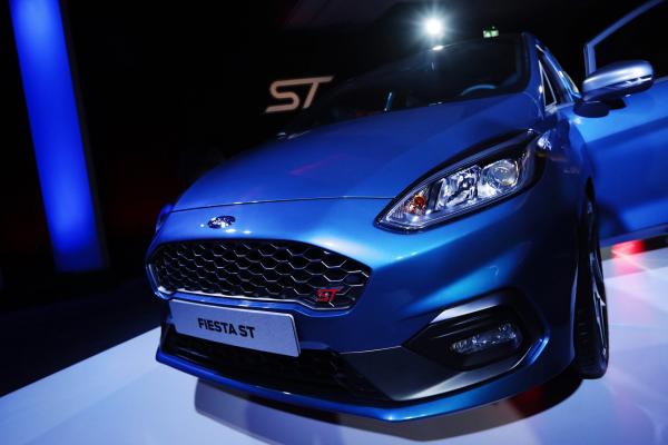 <p>Ford Fiesta ST.</p>

<p>&quot;Още е рано да се каже как ще се отрази излизането на GM от Европа&quot;, каза директорът за Европа на Ford <a href="http://www.bloombergtv.bg/novini/2017-03-07/kak-shte-se-otrazi-izteglyaneto-na-gm-ot-evropa-na-ford">Джим Фарли</a> за Bloomberg.</p>
