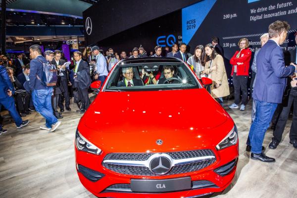 <p>Mercedes-Benz CLA 2020 на Подводен Robosea. CES 2019. Лас Вегас, Невада, 8 януари 2019. Photographer: Patrick T. Fallon/Bloomberg.</p>
