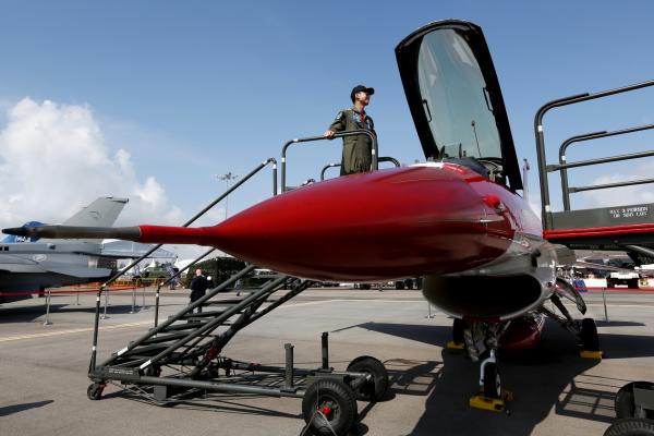 <p>F-16C Fighting Falcon на сингапурските ВВС /RSAF/.</p>

<p>Photographer: SeongJoon Cho/Bloomberg</p>
